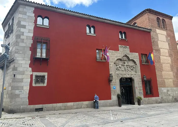 Palacio Valderrabanos Ávila